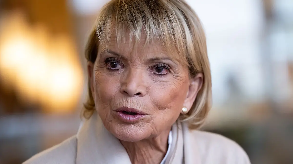 Will Morddrohungen aufgrund ihres Engagements gegen Judenhass nicht hinnehmen: Schauspielerin Uschi Glas. (Archivbild)