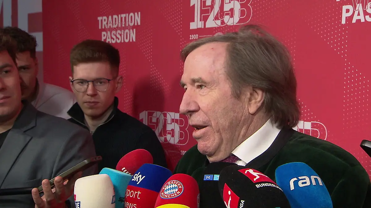 Den Tränen nahe – Günter Netzer vermisst Franz Beckenbauer „Es schmerzt immer noch“