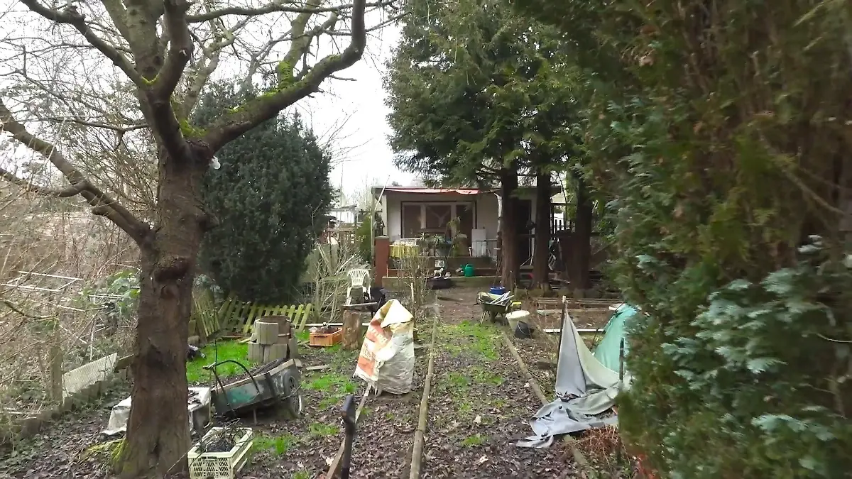 Marie wird in Gartenlaube fast zu Tode gequält  Ex und Kumpel vor Gericht