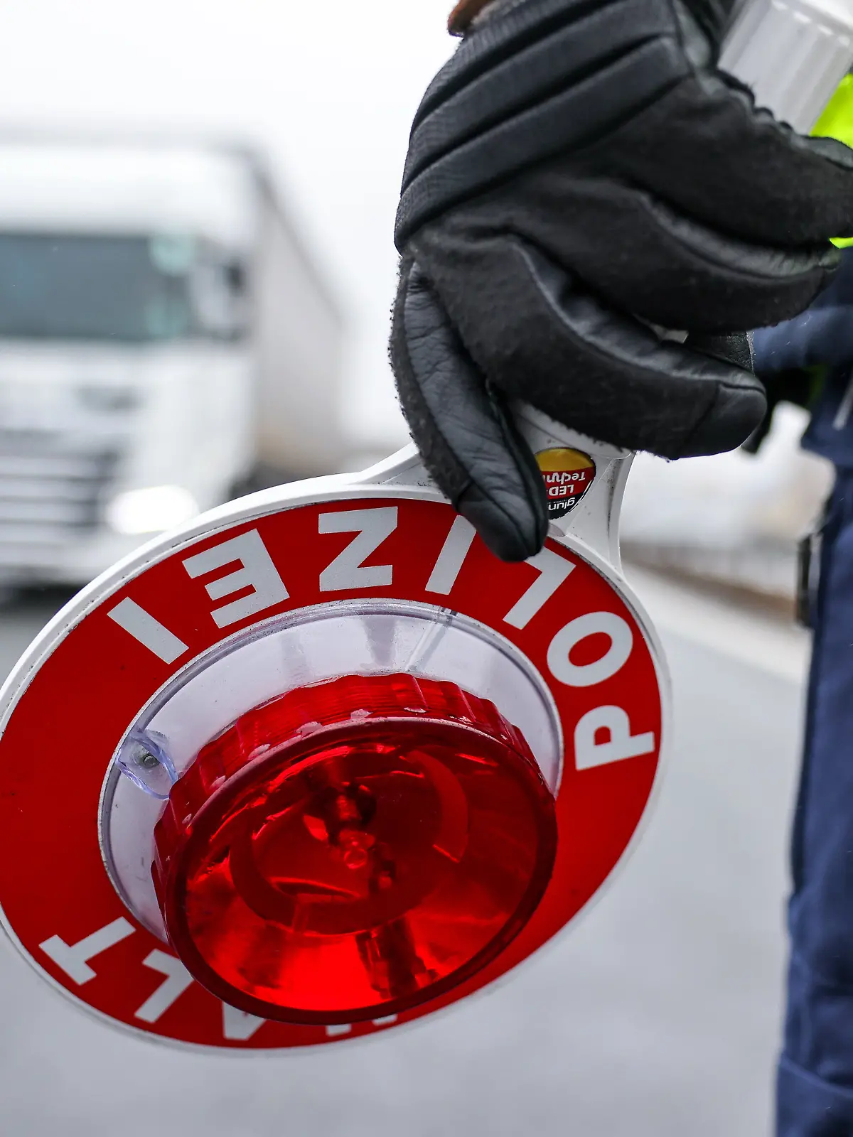 Bild zu: "Polizei stoppt Lkw-Fahrer mit 2,59 Promille"