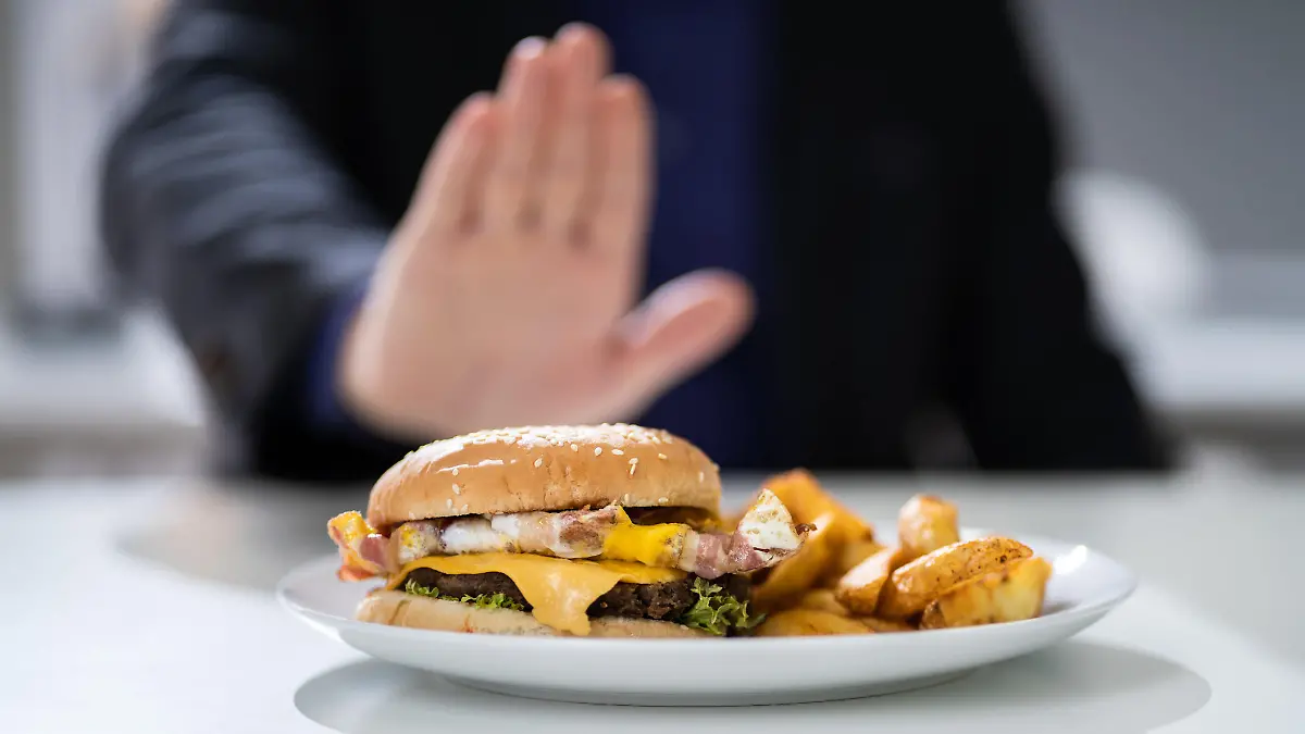 4 Superfoods gegen zu hohen Cholesterin-Wert Cholesterinspiegel senken