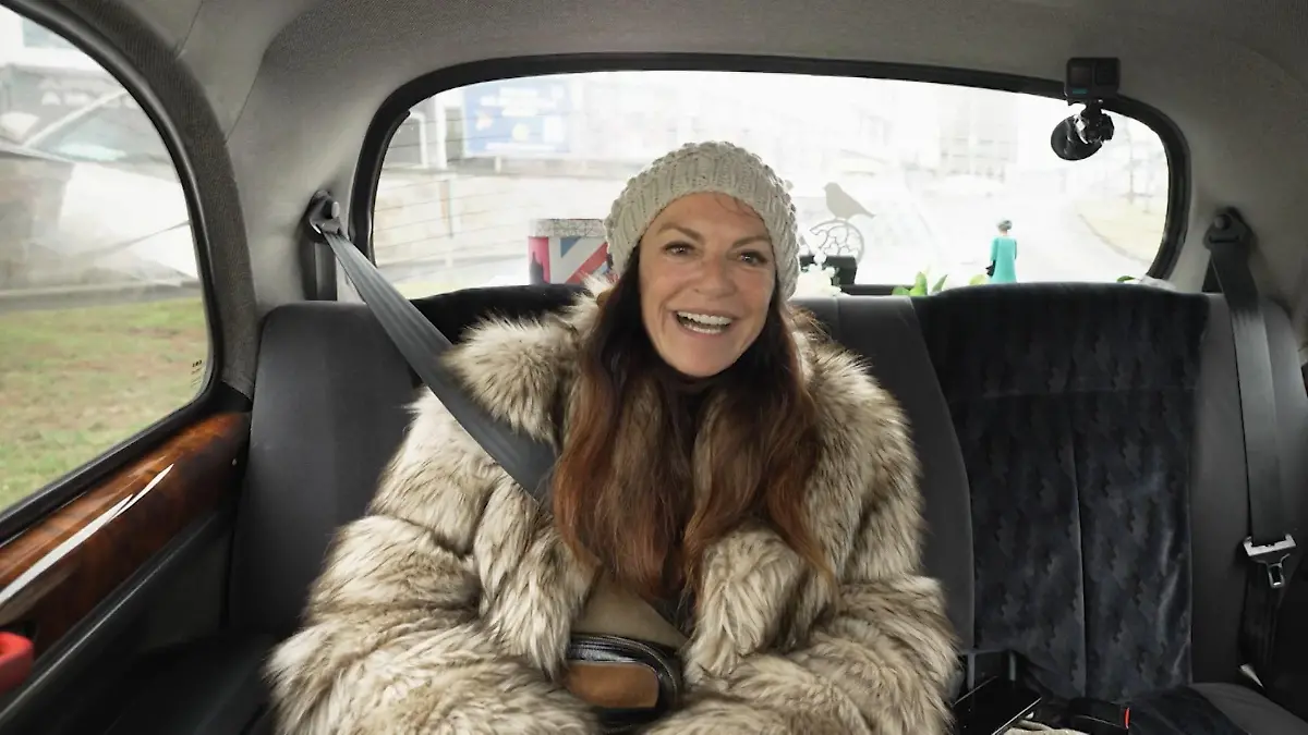 Christine Neubauer im Promi-Taxi „Let’s Dance”-Star im Verhör