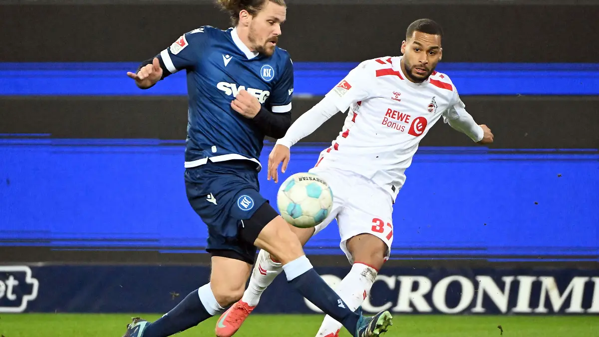 Linton Maina verletzte sich im Spiel gegen den Karlsruher SC und fällt vorerst aus.
