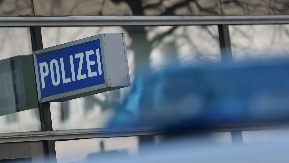  xblx, 1. Polizeirevier Frankfurt an der Zeil 33, in der Nähe der Konstablerwache, Frankfurt am Main *** xblx, 1 Frankfurt police station at Zeil 33, near the Konstablerwache, Frankfurt am Main