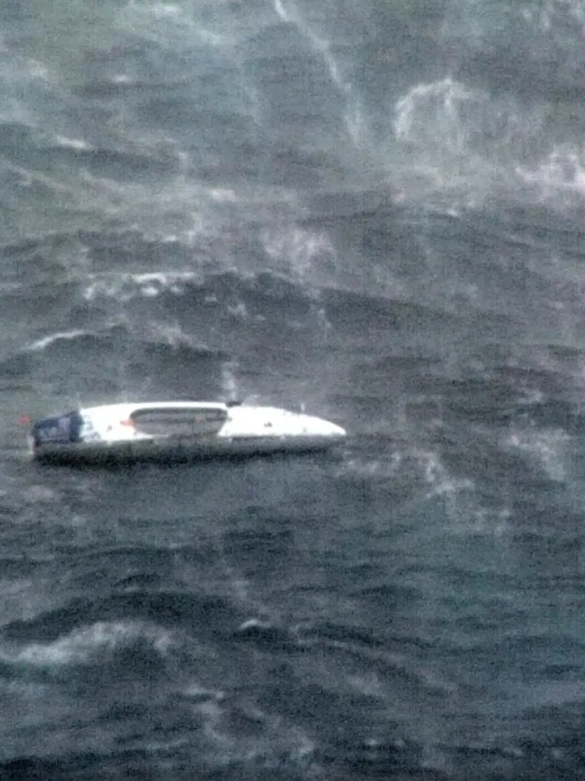 Bild zu: "Ruderer gerät vor Australien in Seenot – Rettung in letzter Sekunde"