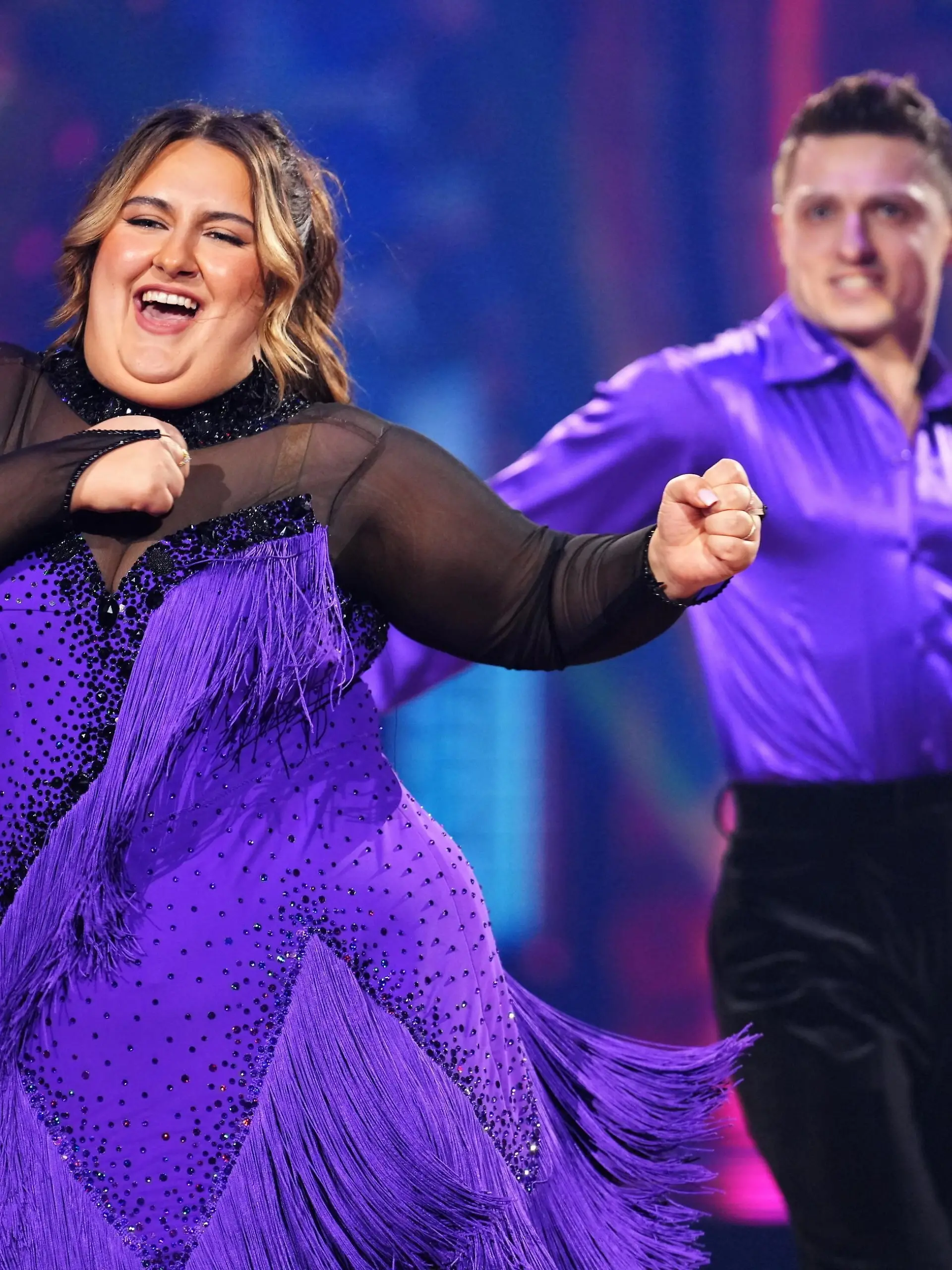 selfiesandra und Zsolt Sándor Cseke tanzen Cha-Cha-Cha.