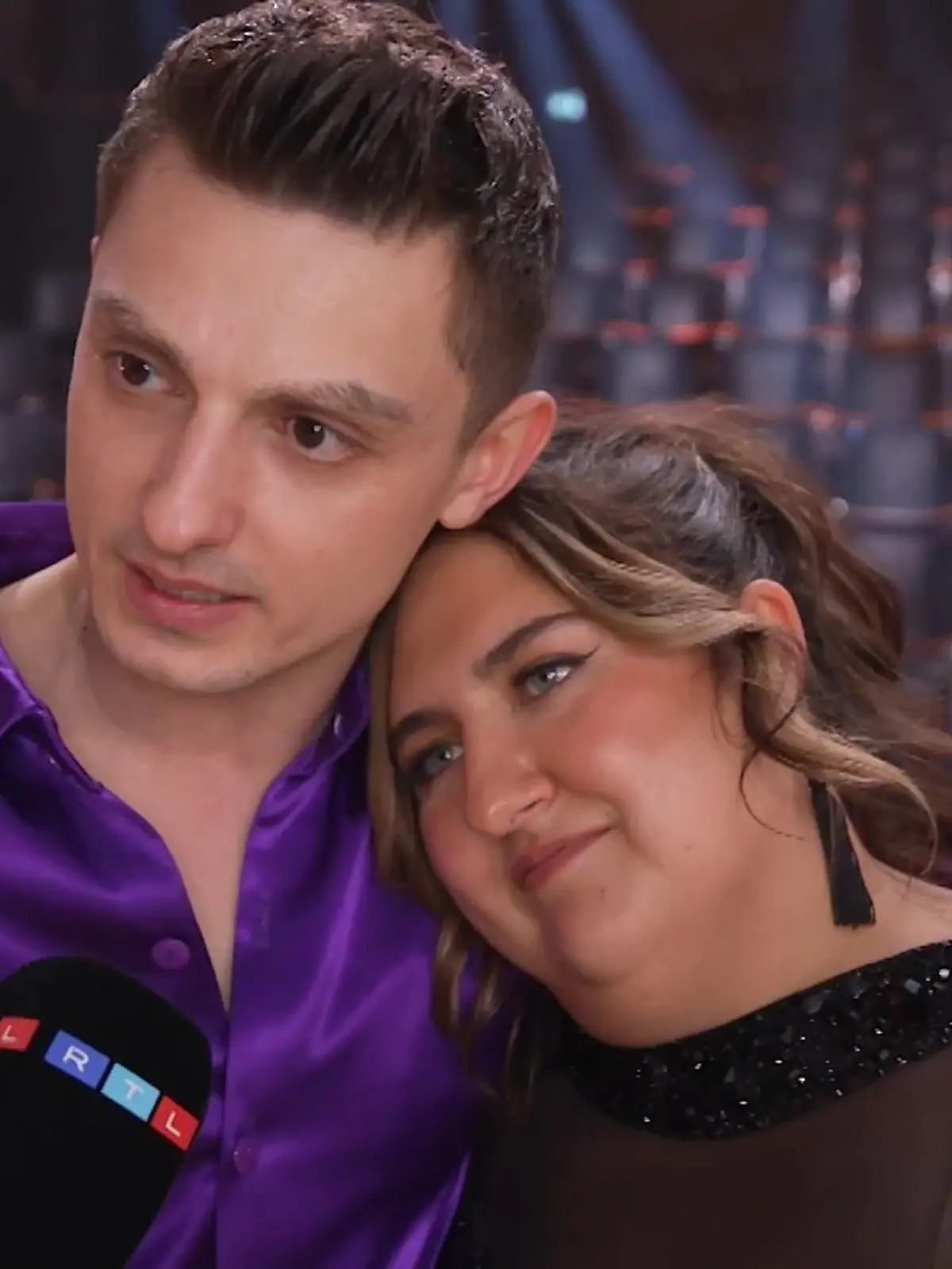 Bild zu: "Zsolt schwärmt von selfiesandra! ,,Sie gibt mir Energie!""