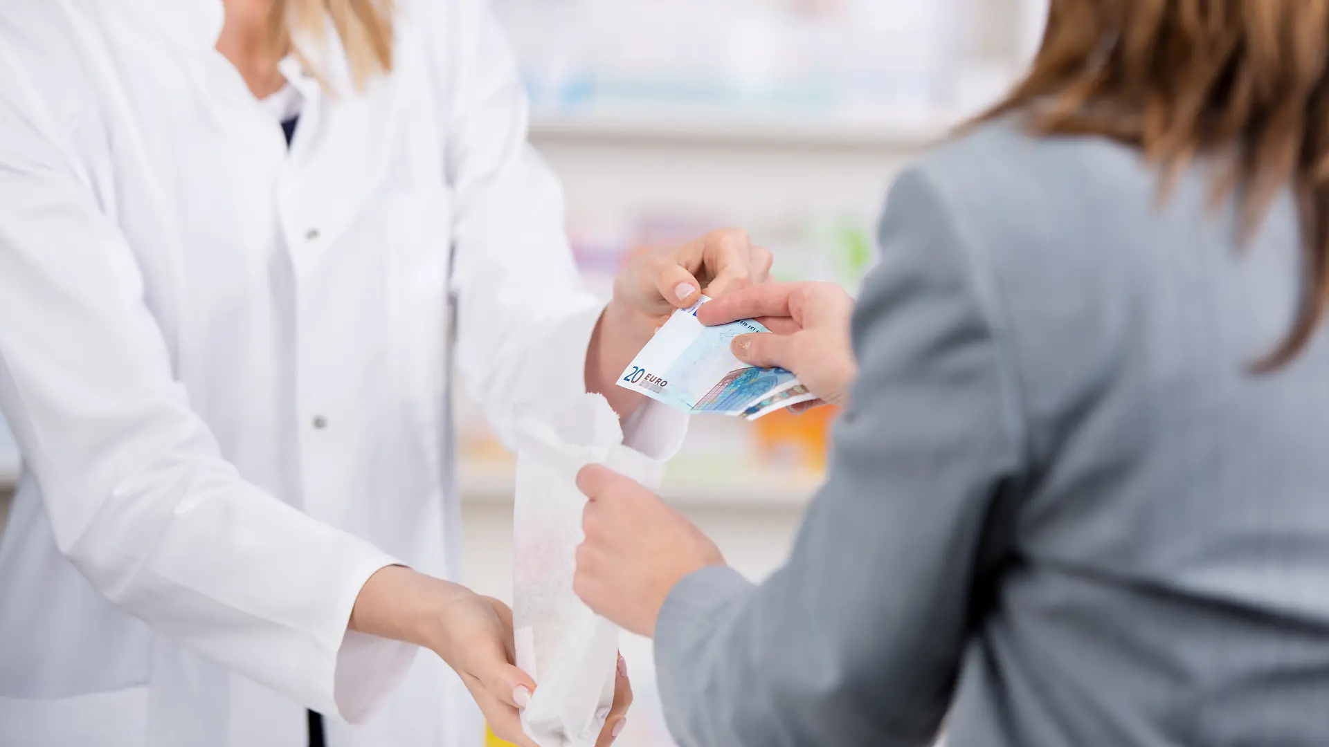 Krankenkassen-Vorstand fordert höhere Medikamenten-Zuzahlung von Patienten – und noch mehr!