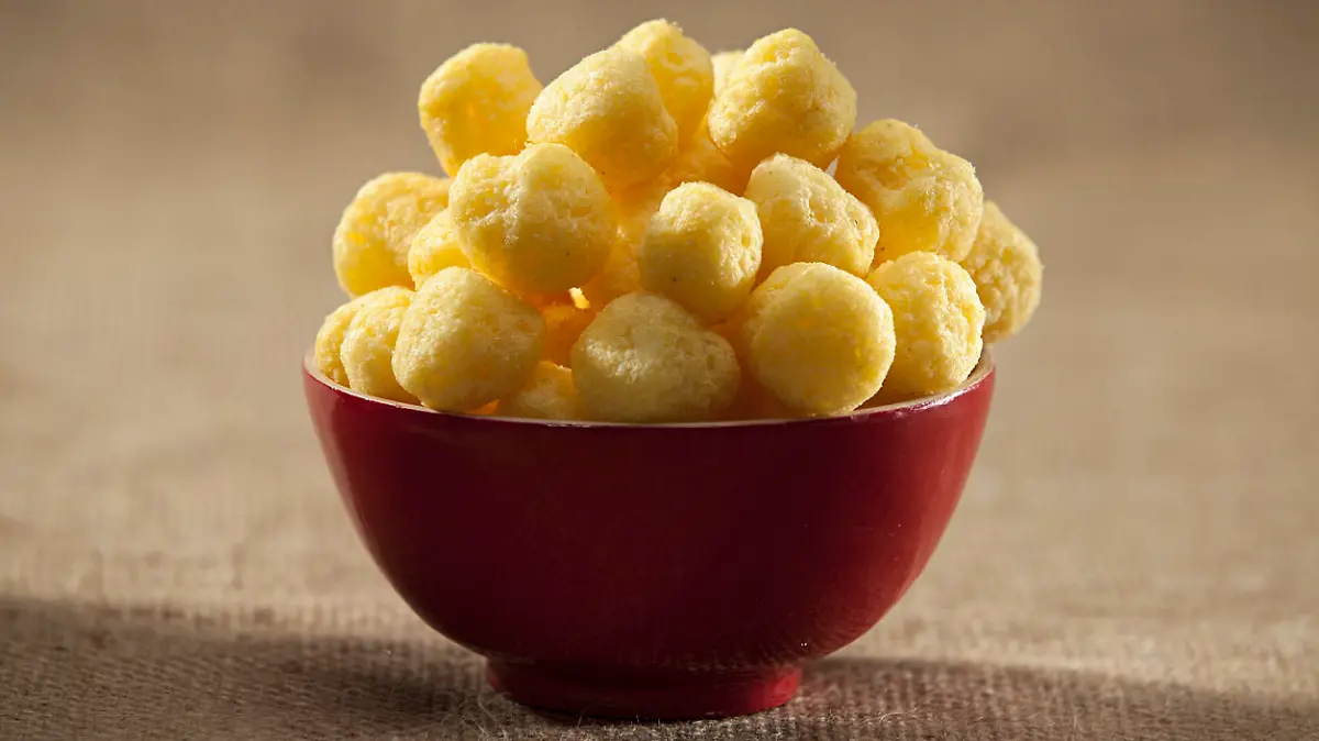 Ball corn chip.