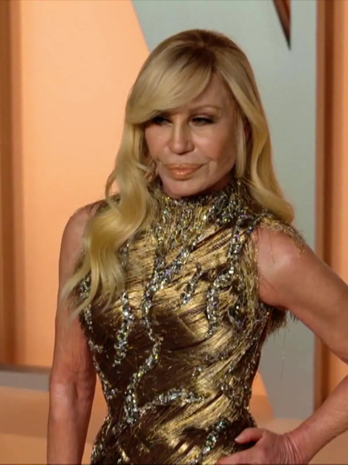Bild zu: "Donatella Versace macht Schluss - schlägt nun Prada zu?"