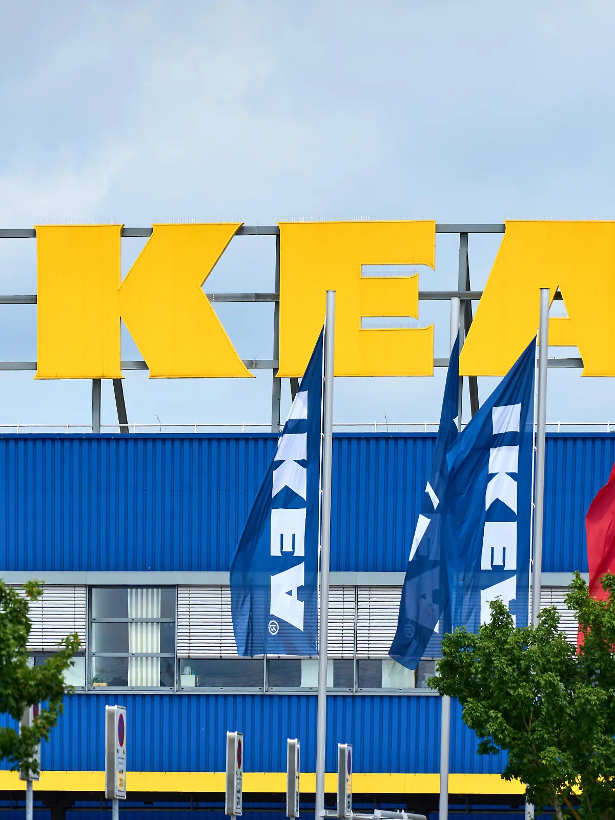 Großer Elektro-Rückruf bei Ikea: LED-Lichterketten und -Lampen betroffen.