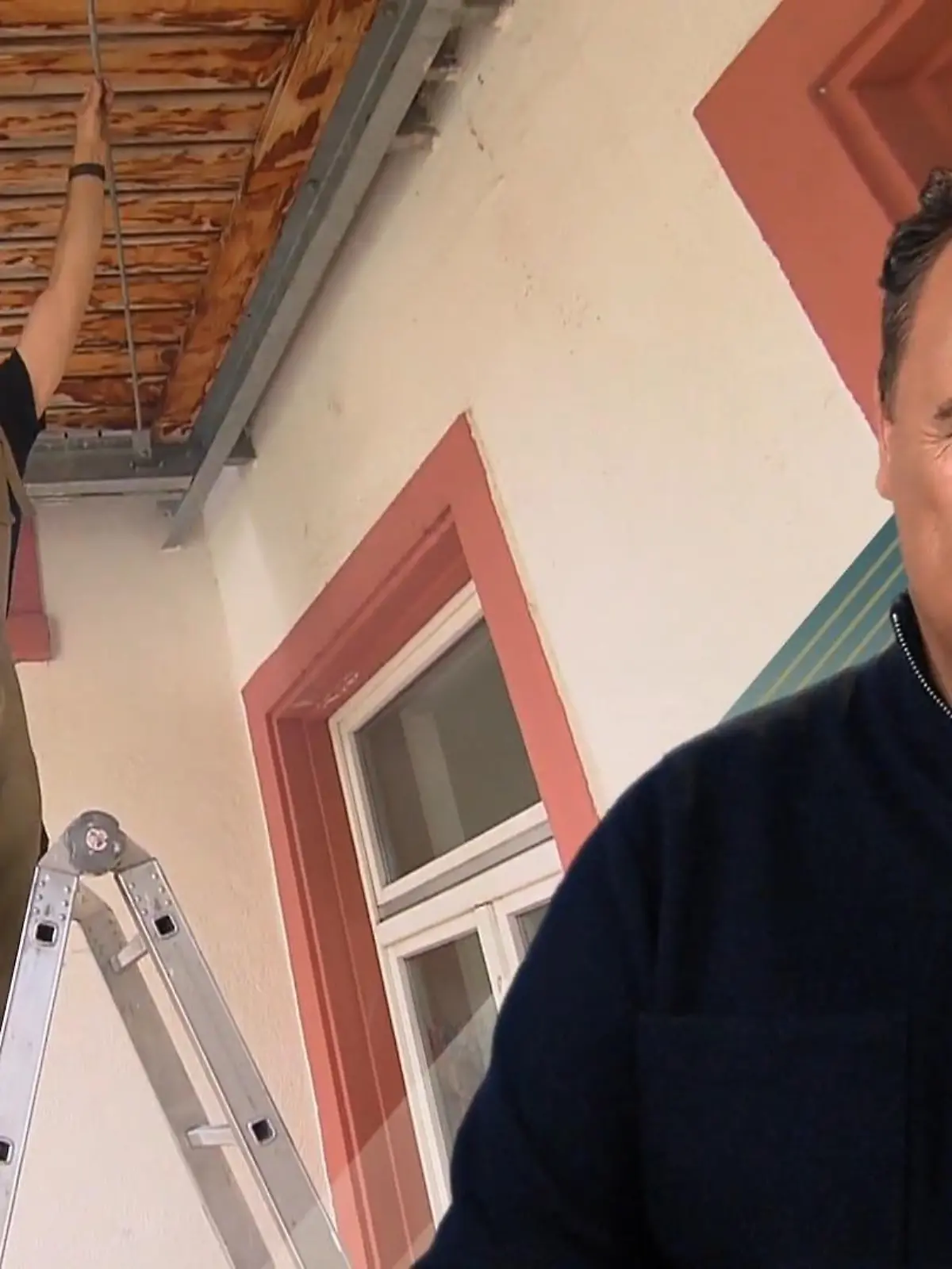 Bild zu: "Guido kann gar nicht hinsehen"