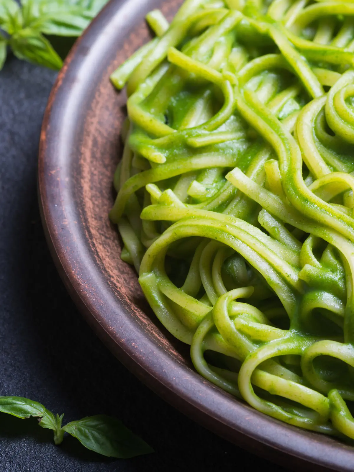 Pasta mit grüner Soße