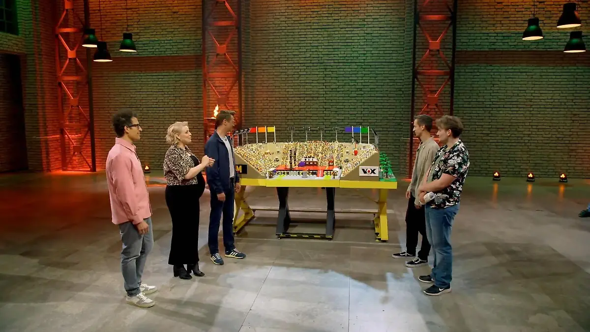 Wer schafft es ins Finale von LEGO Masters? Drei Teams