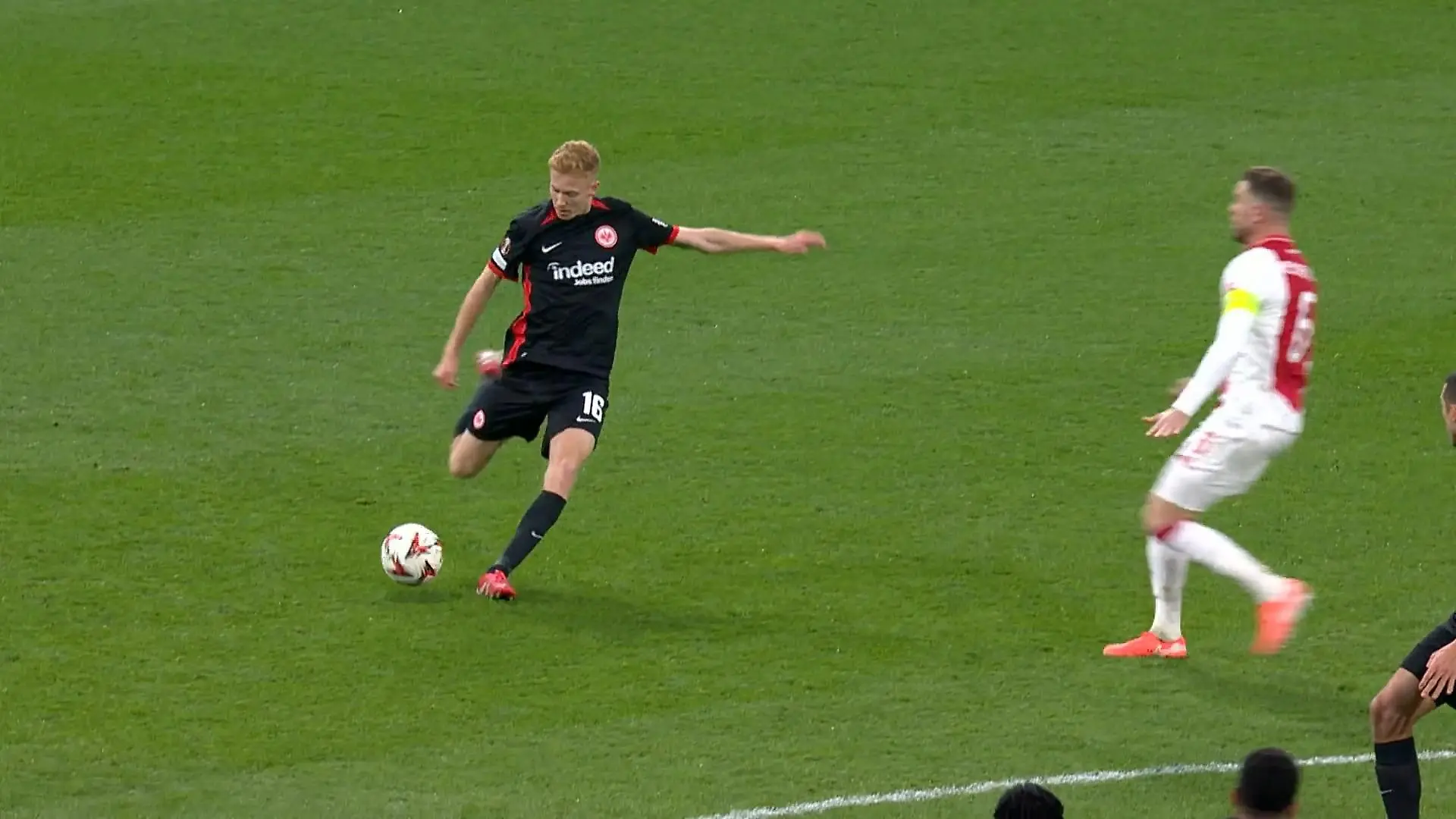 1:1 durch Hugo Larsson Ausgleich für Frankfurt