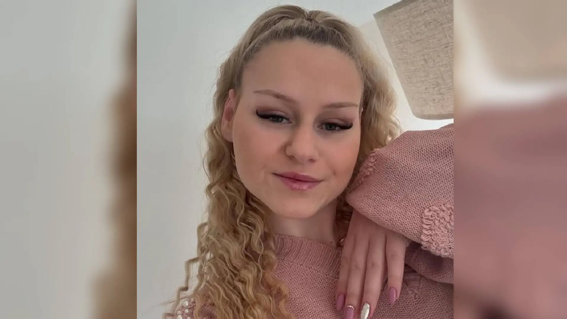 Sarah-Jane Wollny feiert Abnehmerfolg.