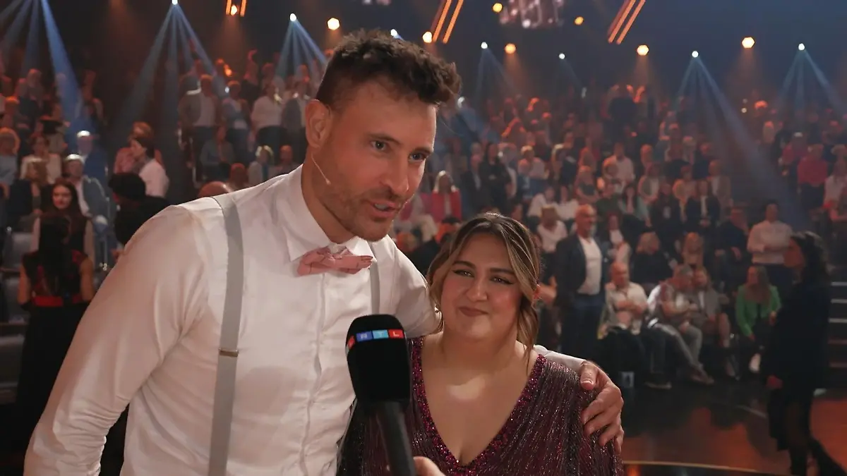 Marc Eggers schwärmt von „Let’s Dance”-Kollegin selfiesandra Nach ihrem Wiener Walzer