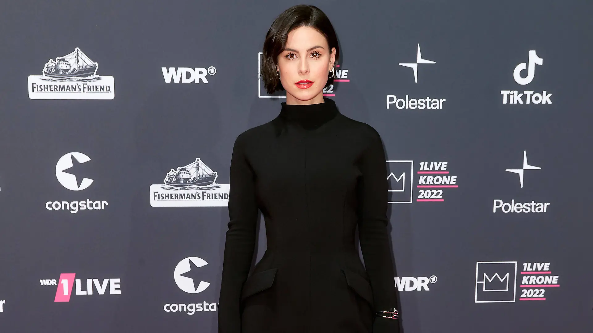 Sängerin Lena Meyer-Landrut auf der roten Teppich der 1Life Krone 20222