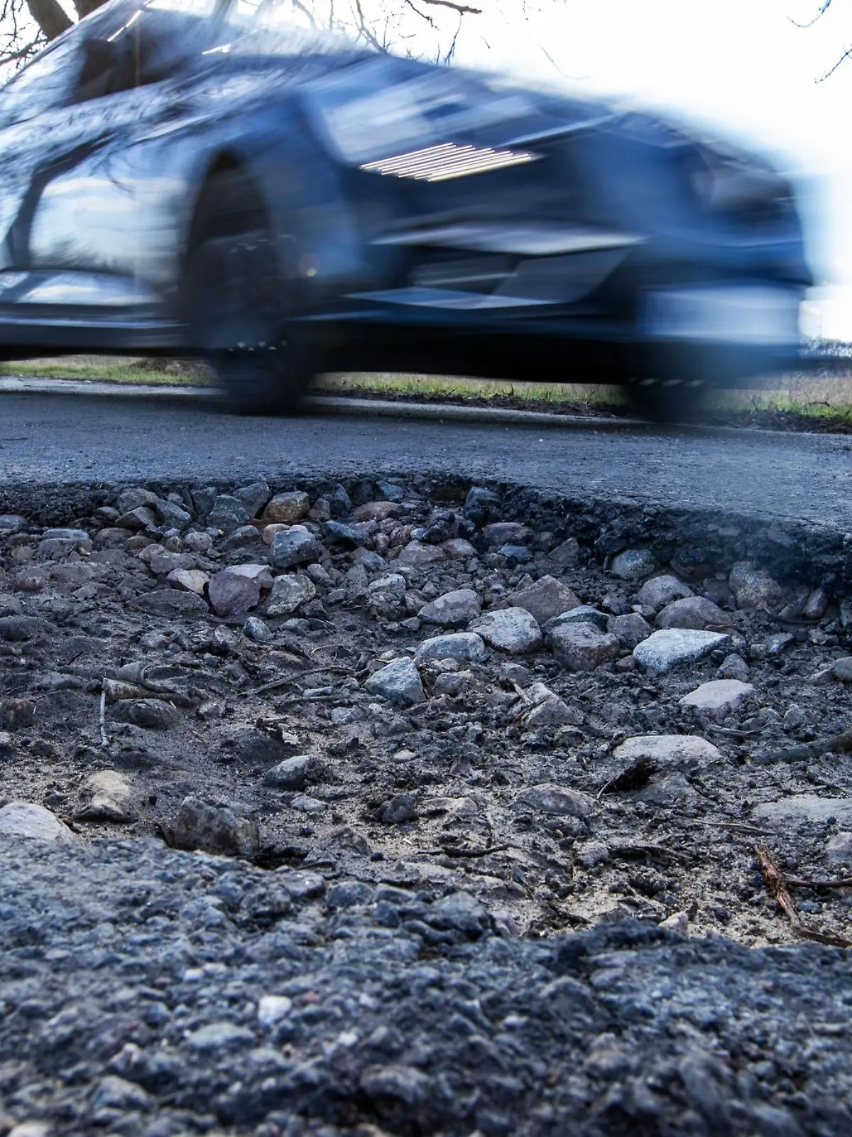 Bild zu: "Zahl der Straßenschäden verdoppelt! Jetzt wird’s teuer"