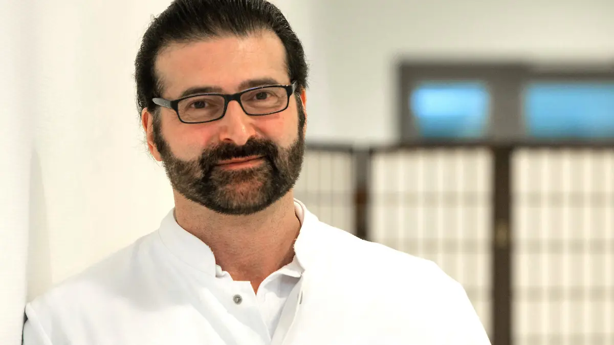 Prof. Dr. Frank Sommer