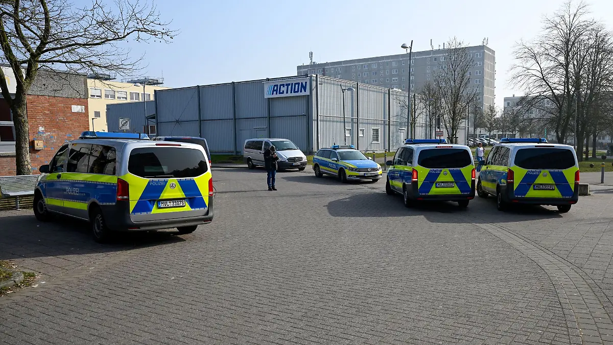 Der Unbekannte ist flüchtig.