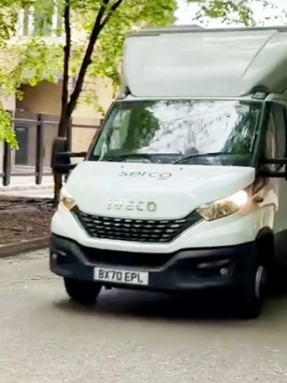 Mit diesem Gefangentransporter wird Boris Becker ins Gefängnis gebracht.