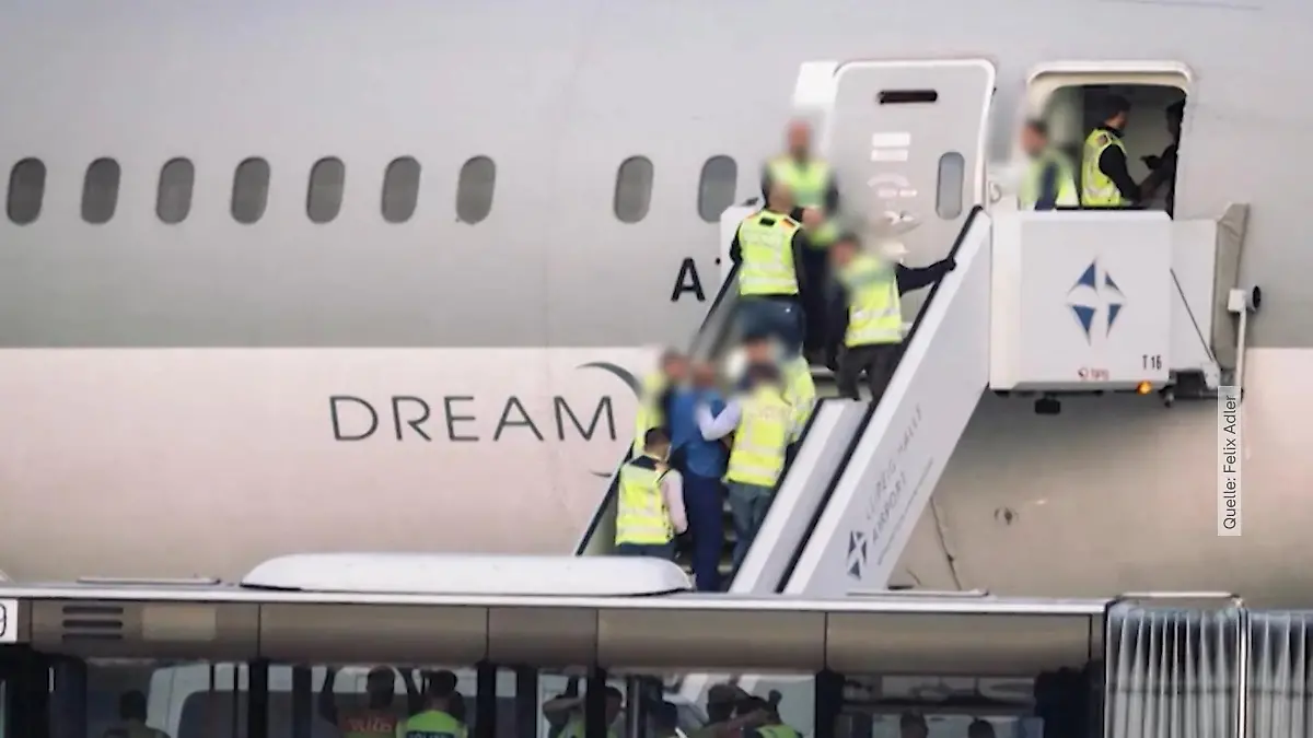 Auto rast in München in Menschenmenge: Bayerns Ministerpräsident Markus ...