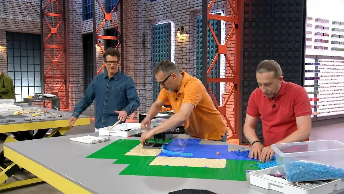 Schaffen Tommy & Uwe ihr Mega-Bauwerk? Im großen Finale