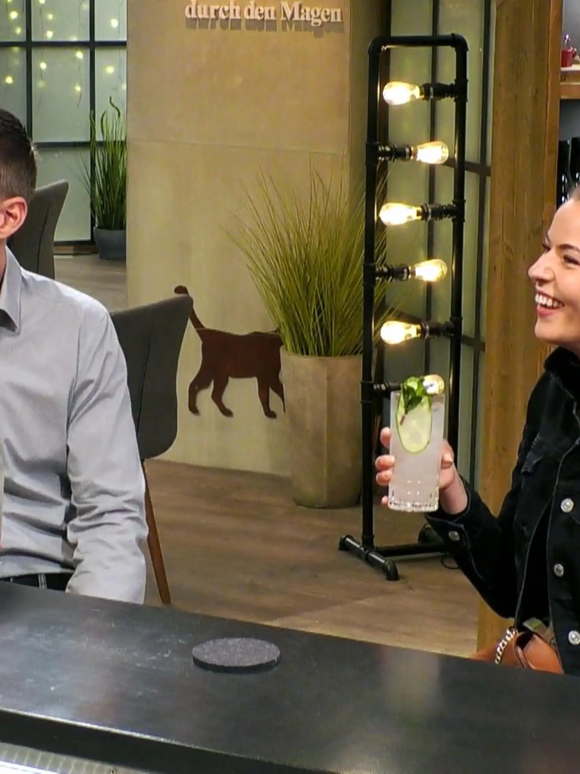 Bild zu: "Jessica und Matthias verbindet mehr als nur ein Lieblingscocktail"