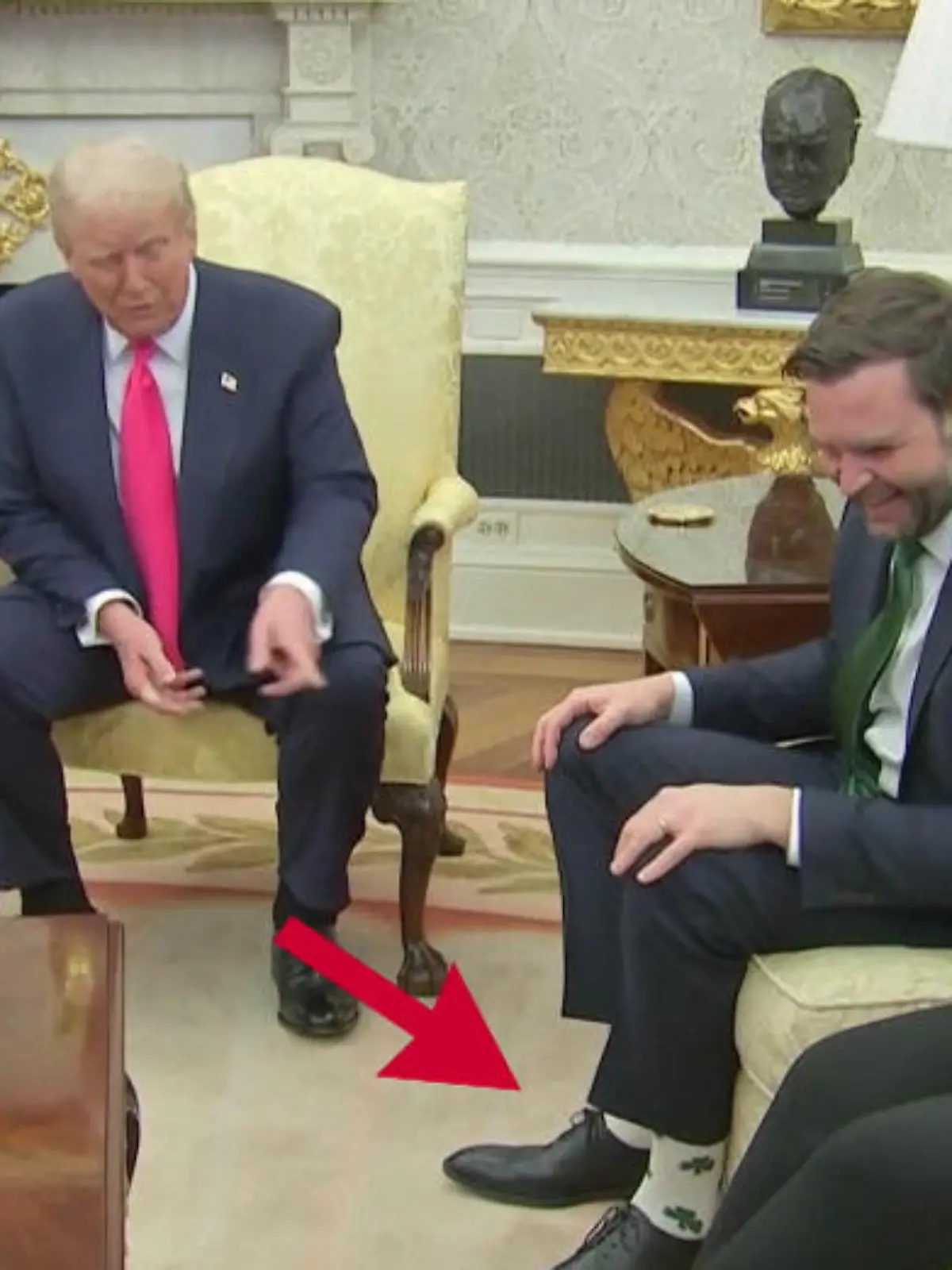Bild zu: "Hier ist US-Präsident Trump völlig von den Socken"