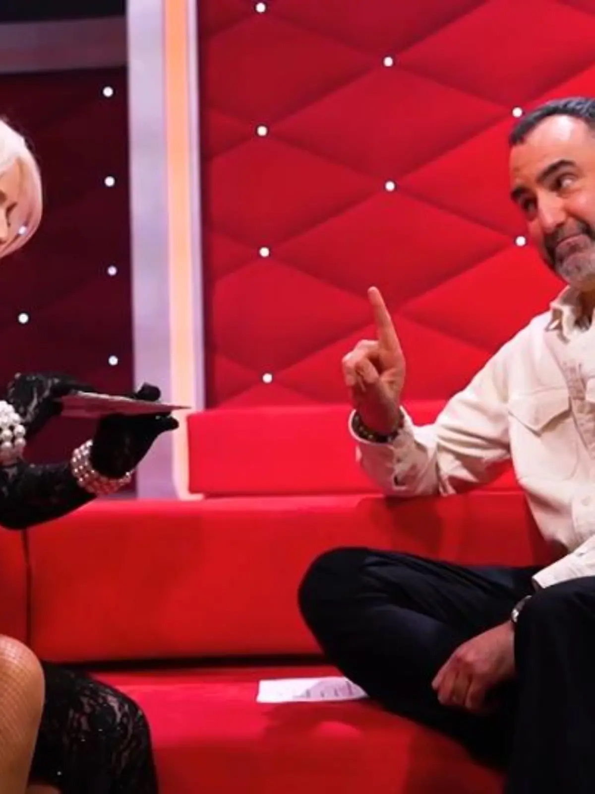 Bild zu: "Michelle packt bei "Ein Promi, ein Joker" aus"