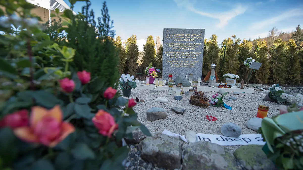 Die Gedenkstätte für die Opfer des Flugzeugabsturzes des Germanwings Fluges 4U 9525  in Le Vernet 