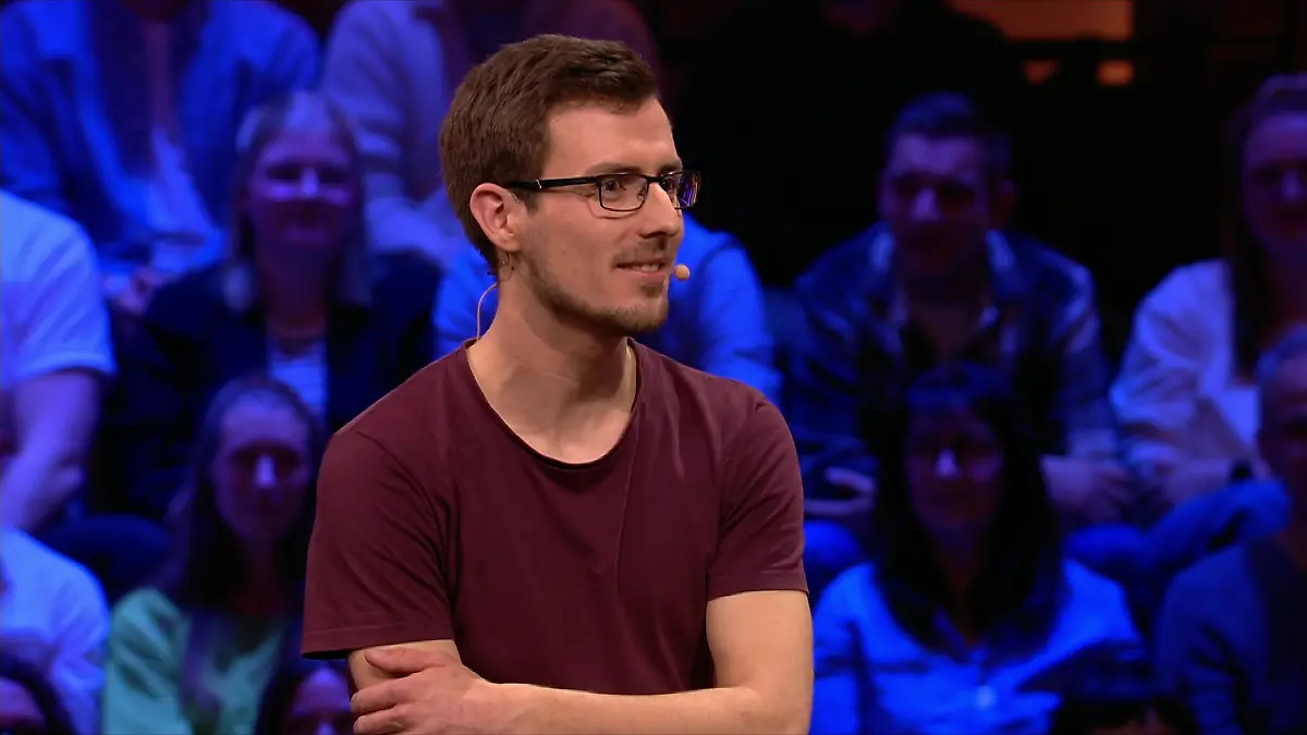 Konstantin tritt gegen Stefan Raab und Bully Herbig an.