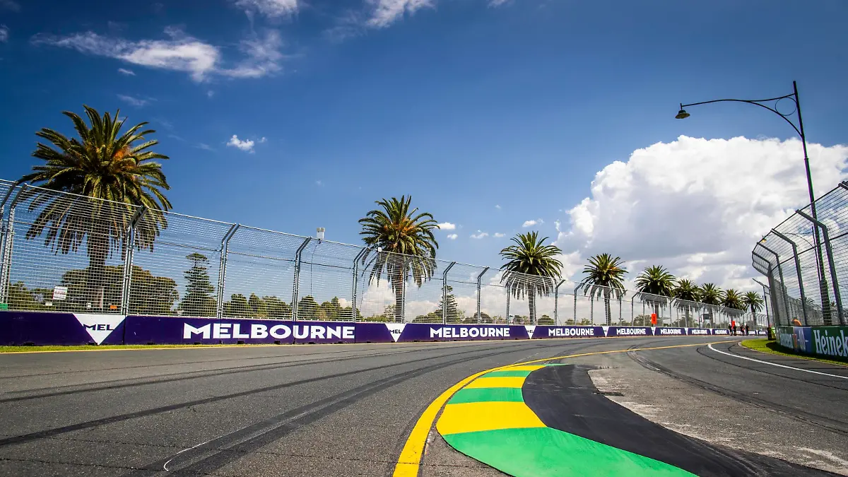 Motorsports: FIA Formula One World Championship 2020, Grand Prix of Australia, Melbourne Grand Prix Circuit at Albert Park