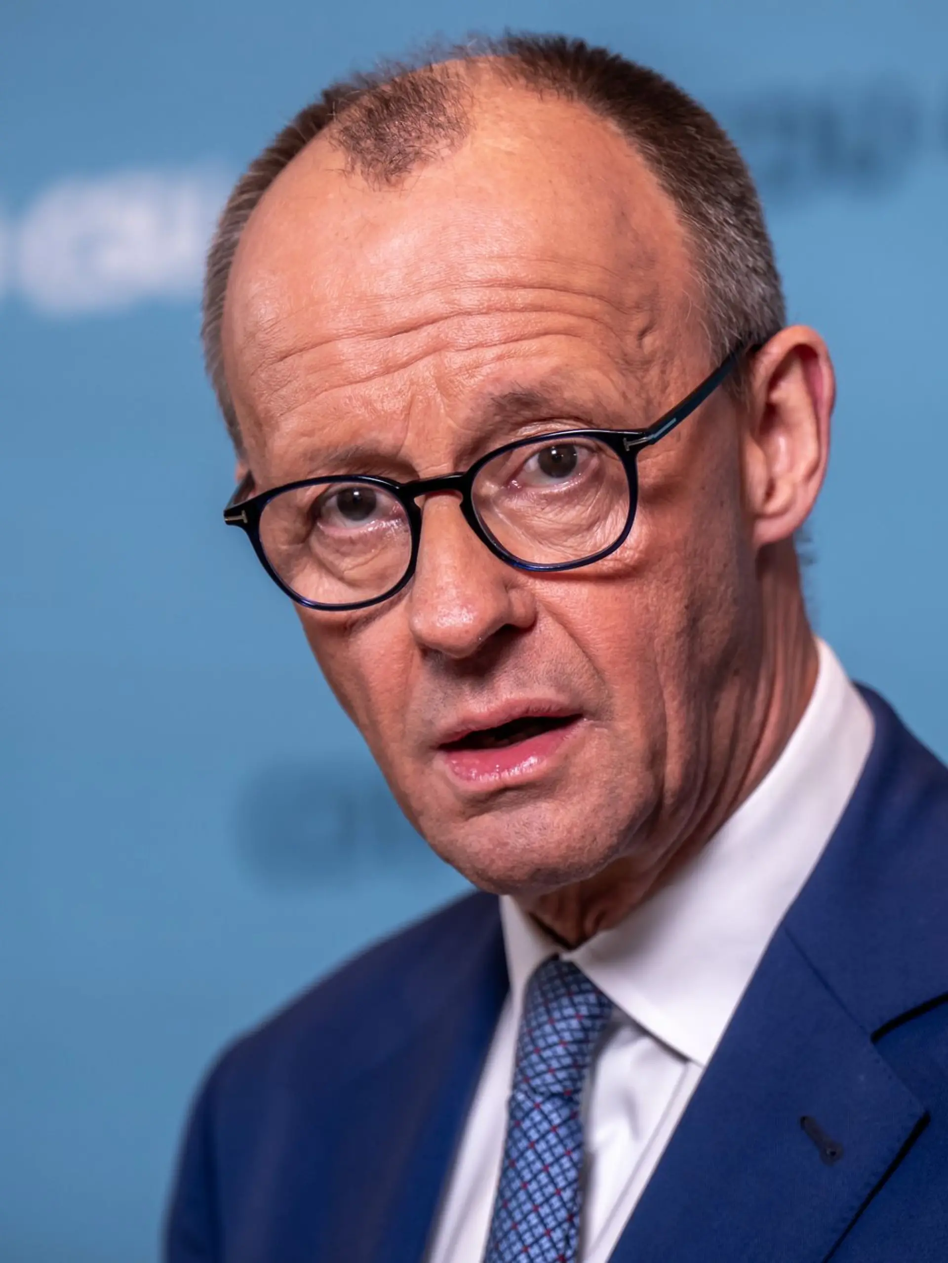 Bild zu: "AfD und Union erstmals gleichauf"