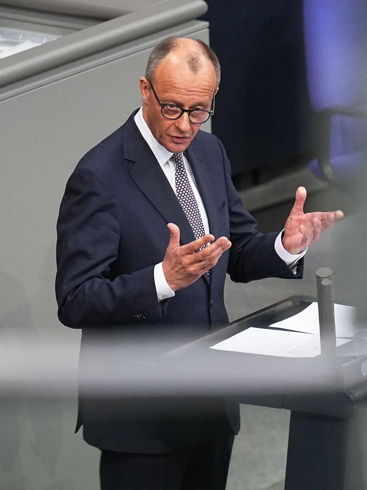 Bild zu: "Deutschland stürzt sich in Mega-Schulden! 500 Milliarden für Militär und Infrastruktur"