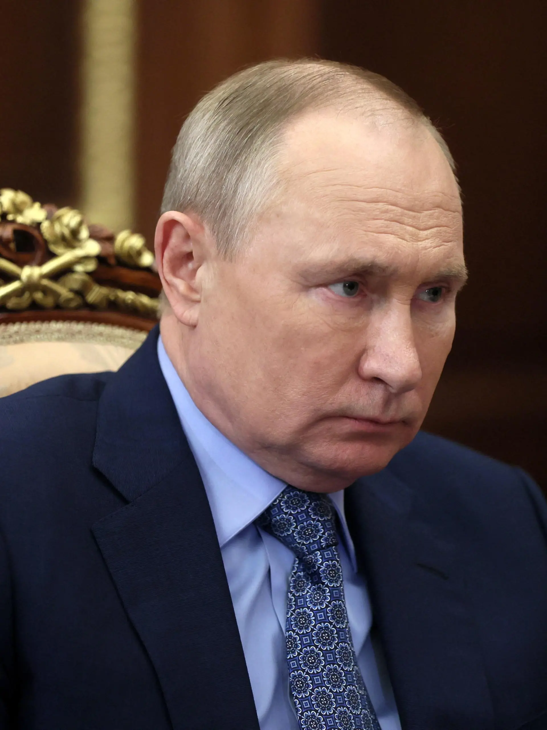 Russian President Vladimir Putin attends a meeting with the head of the Republic of Ingushetia Makhmud-Ali Kalimatov at the Kremlin in Moscow, Russia March 30, 2022. Sputnik/Mikhail Klimentyev/Kremlin via REUTERS ATTENTION EDITORS - THIS IMAGE WAS PROVIDED BY A THIRD PARTY.