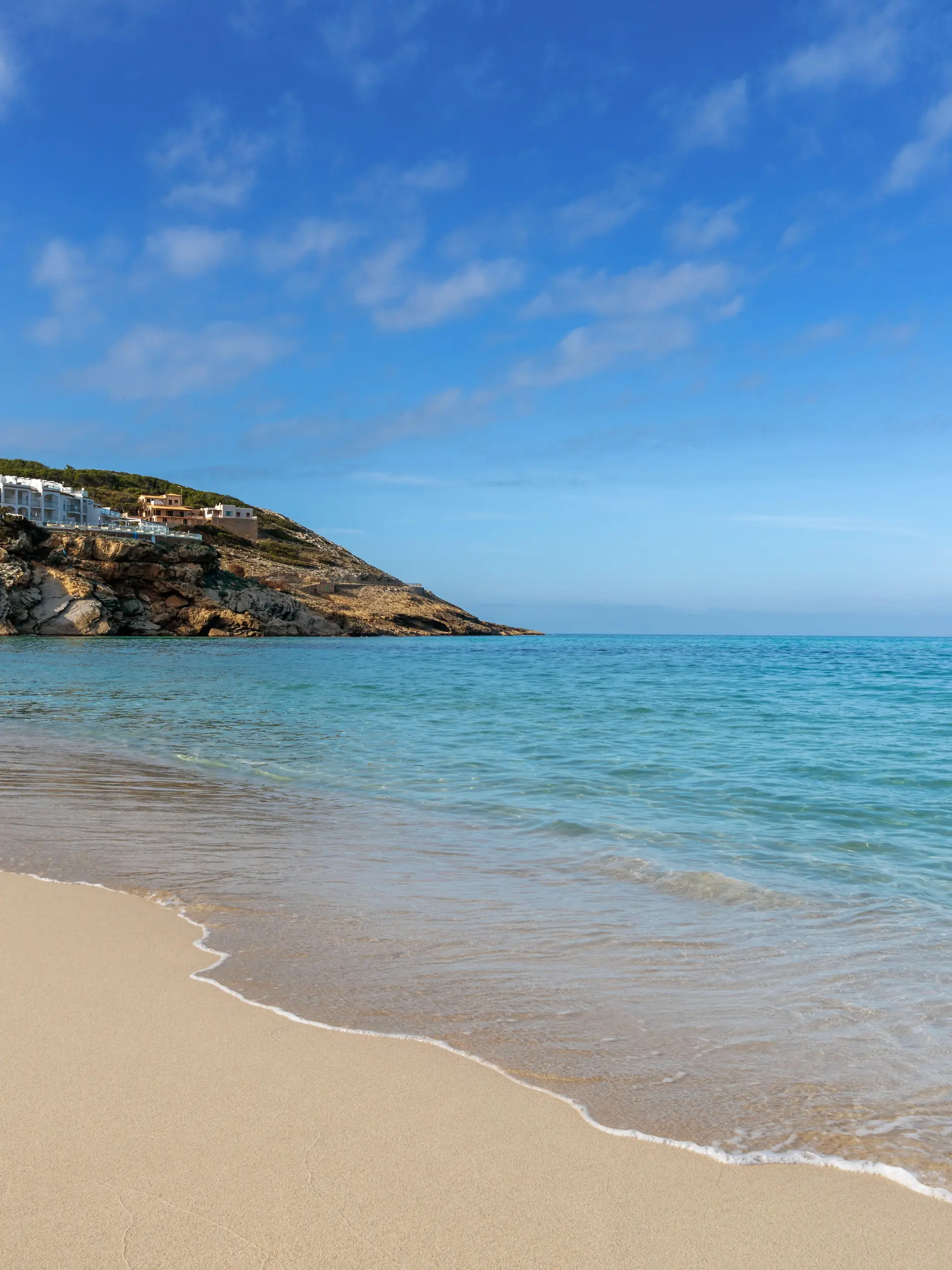 Bild zu: "Stark verweste Leiche an beliebtem Urlaubsstrand angeschwemmt"
