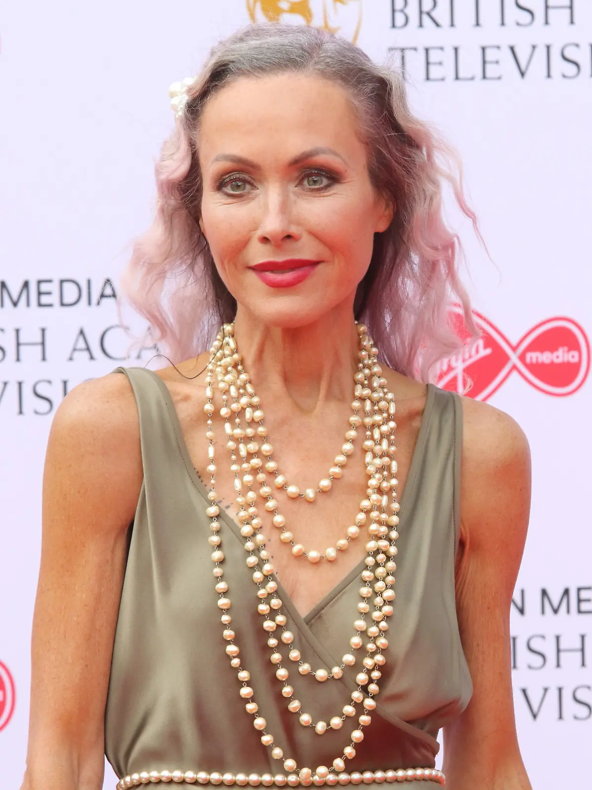 Schauspielerin Amanda Mealing auf dem roten Teppich während der Virgin Media BAFTA Television Awards 2019 in London.