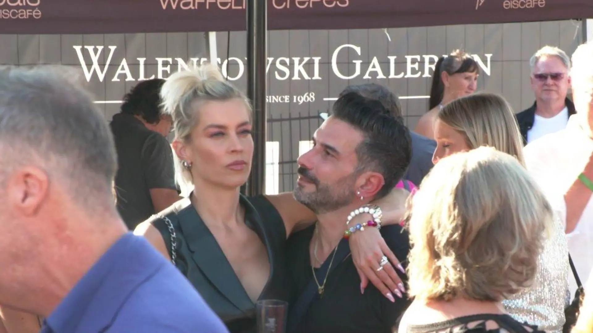Verena Kerth und Marc Terenzi bei einer Veranstaltung der Galerien Walentowski.