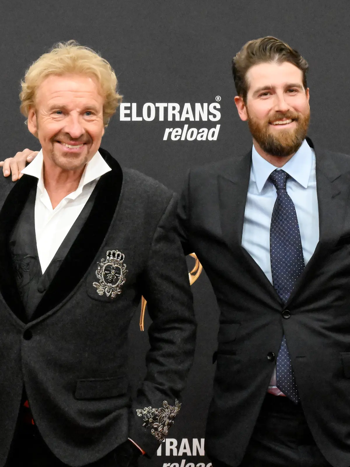 Thomas Gottschalk mit seiner zweiten Ehefrau Karina Mroß und Sohn Roman Gottschalk bei der Bambi-Verleihung 2023. 