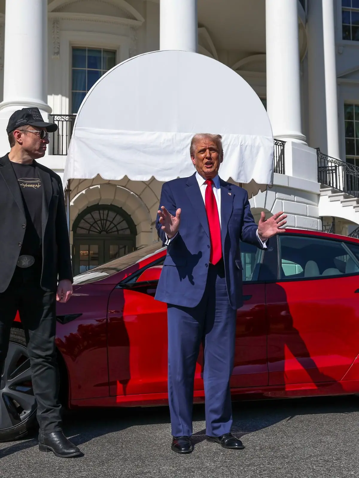 Bild zu: "US-Regierung geht gegen Tesla-Zündler vor"