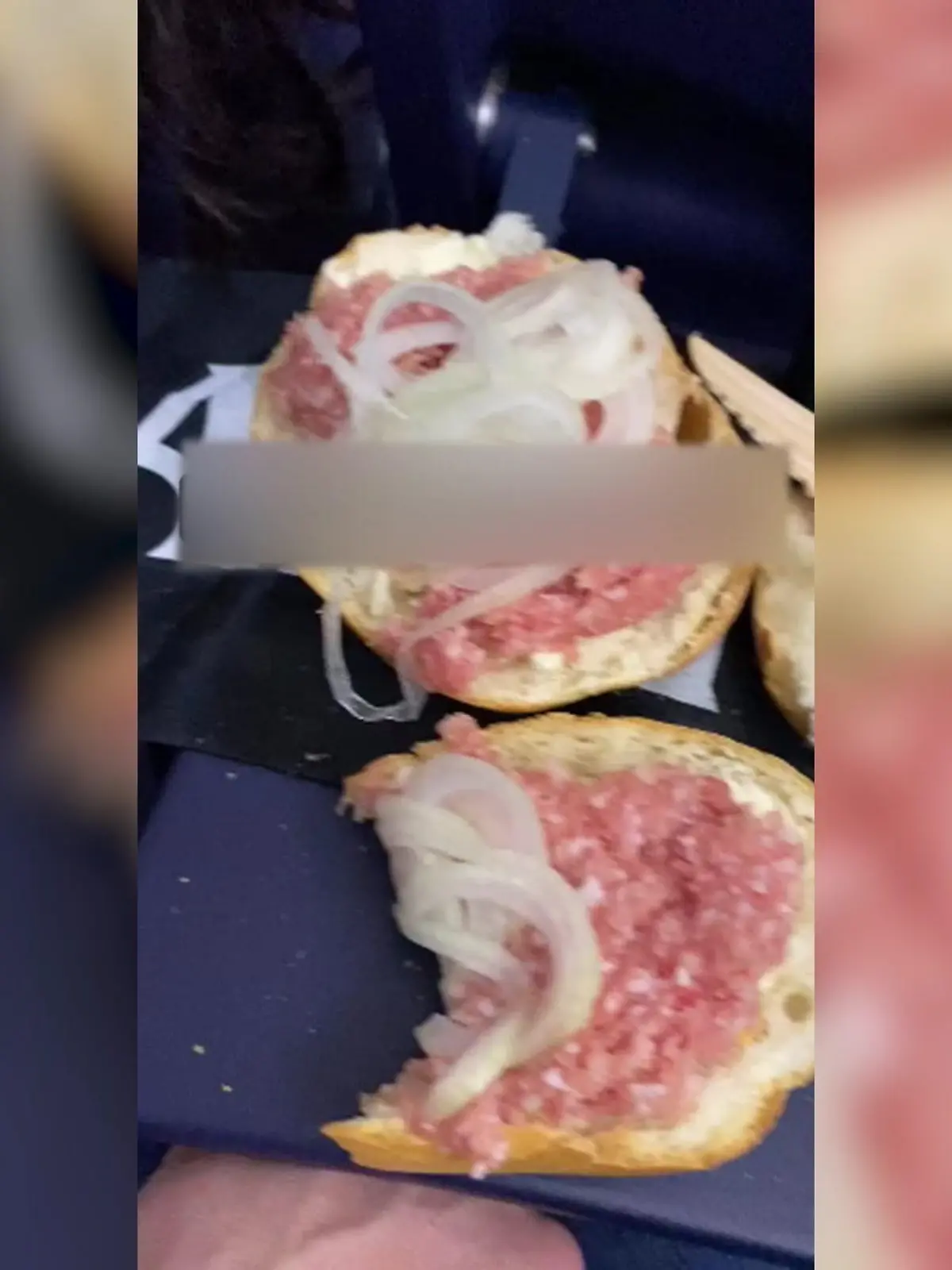 Bild zu: "Mettbrötchen-Hochgenuss über den Wolken!"