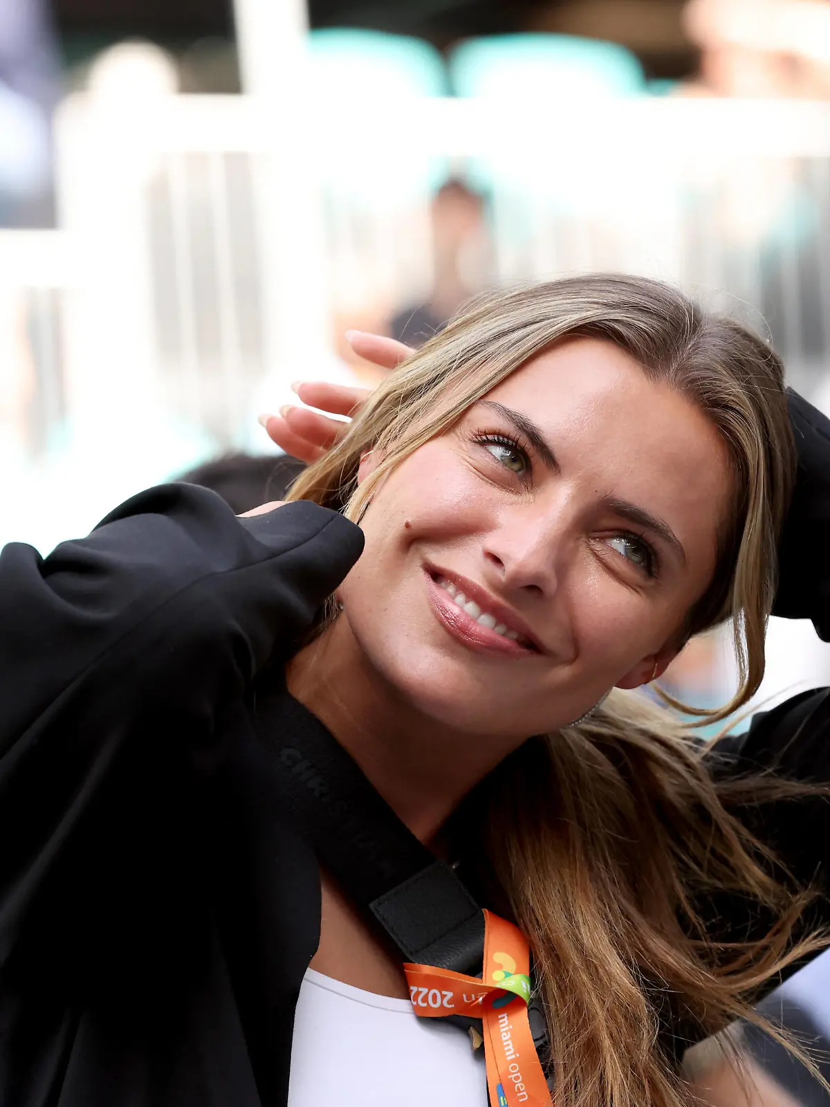  MIAMI GARDENS, FLORIDA - MARCH 25: Alexander Zverev girlfriend German actress, model, and television presenter Sophia Thomalla watches boyfriend Alexander Zverev of Germany defeat Borna Coric of Croatia during day 5 of the Miami Open at Hard Rock Stadium on March 25, 2022 in Miami Gardens, Florida. People: Sophia Thomalla . PUBLICATIONxNOTxINxUSA Copyright: xhoo-me.com/MediaPunchx