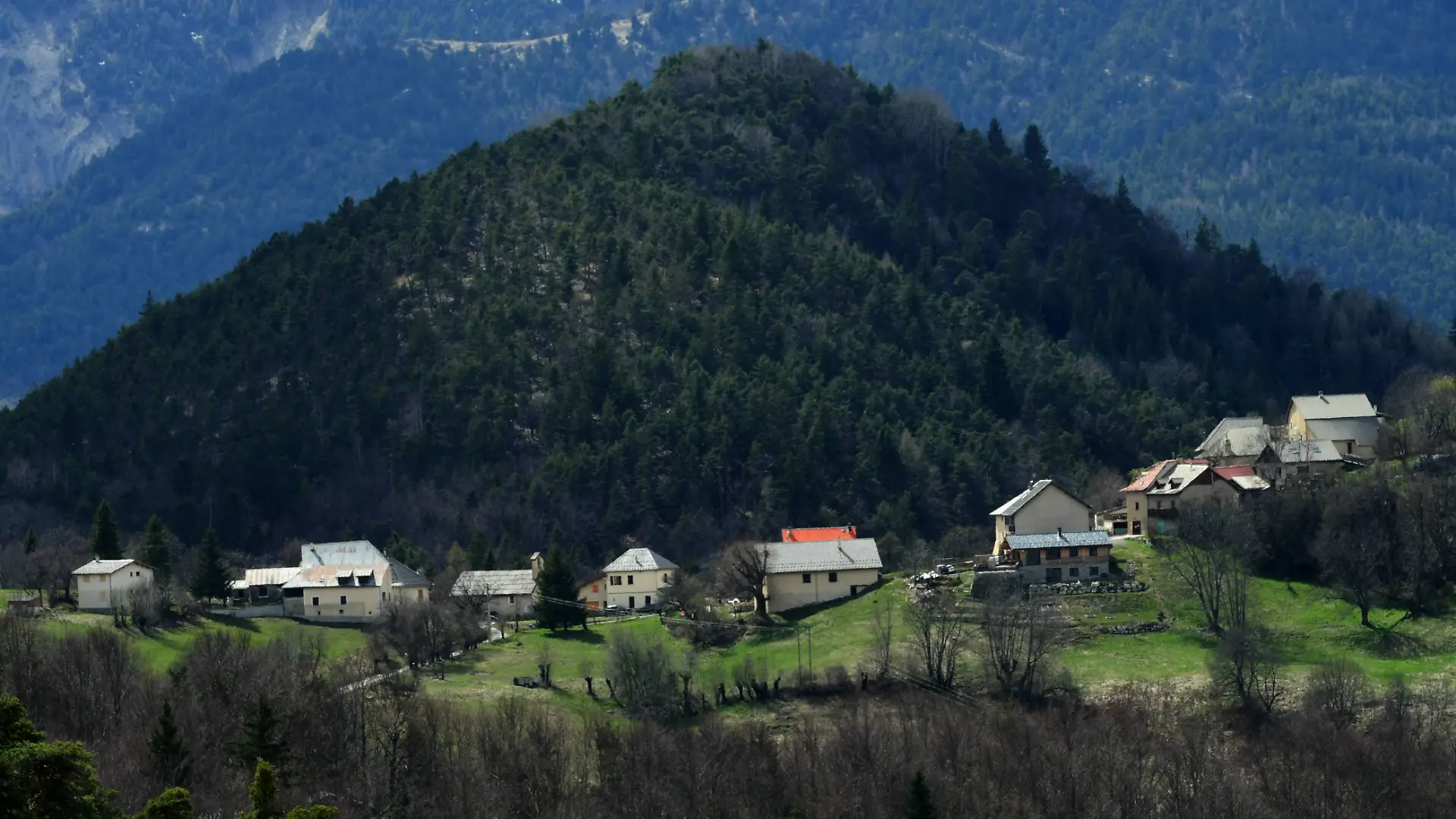 Das kleine Dorf Le Vernet liegt im Département Alpes-de-Haute-Provence im Südosten Frankreichs