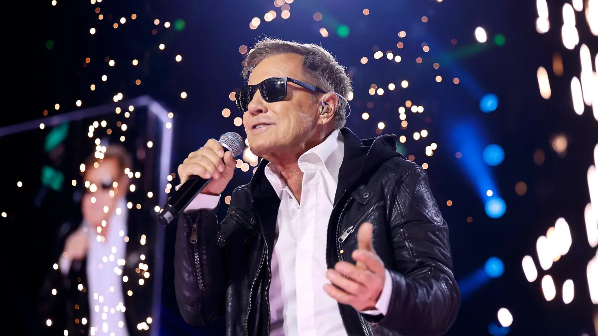 Sänger Dieter Bohlen bei Die 80er live 2025 auf Schalke - die größte 80er Party der Welt in der Veltins Arena in Gelsenkirchen. Gelsenkirchen, 22.03.2025