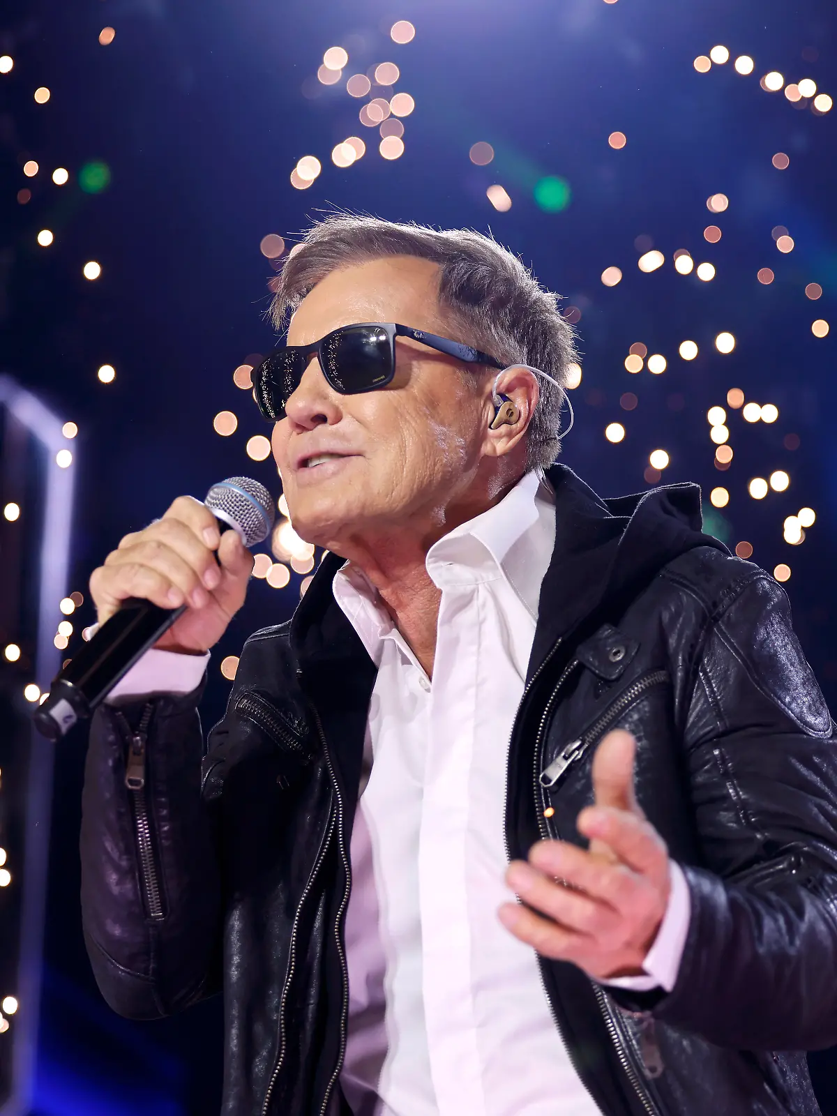 Sänger Dieter Bohlen bei Die 80er live 2025 auf Schalke - die größte 80er Party der Welt in der Veltins Arena in Gelsenkirchen. Gelsenkirchen, 22.03.2025