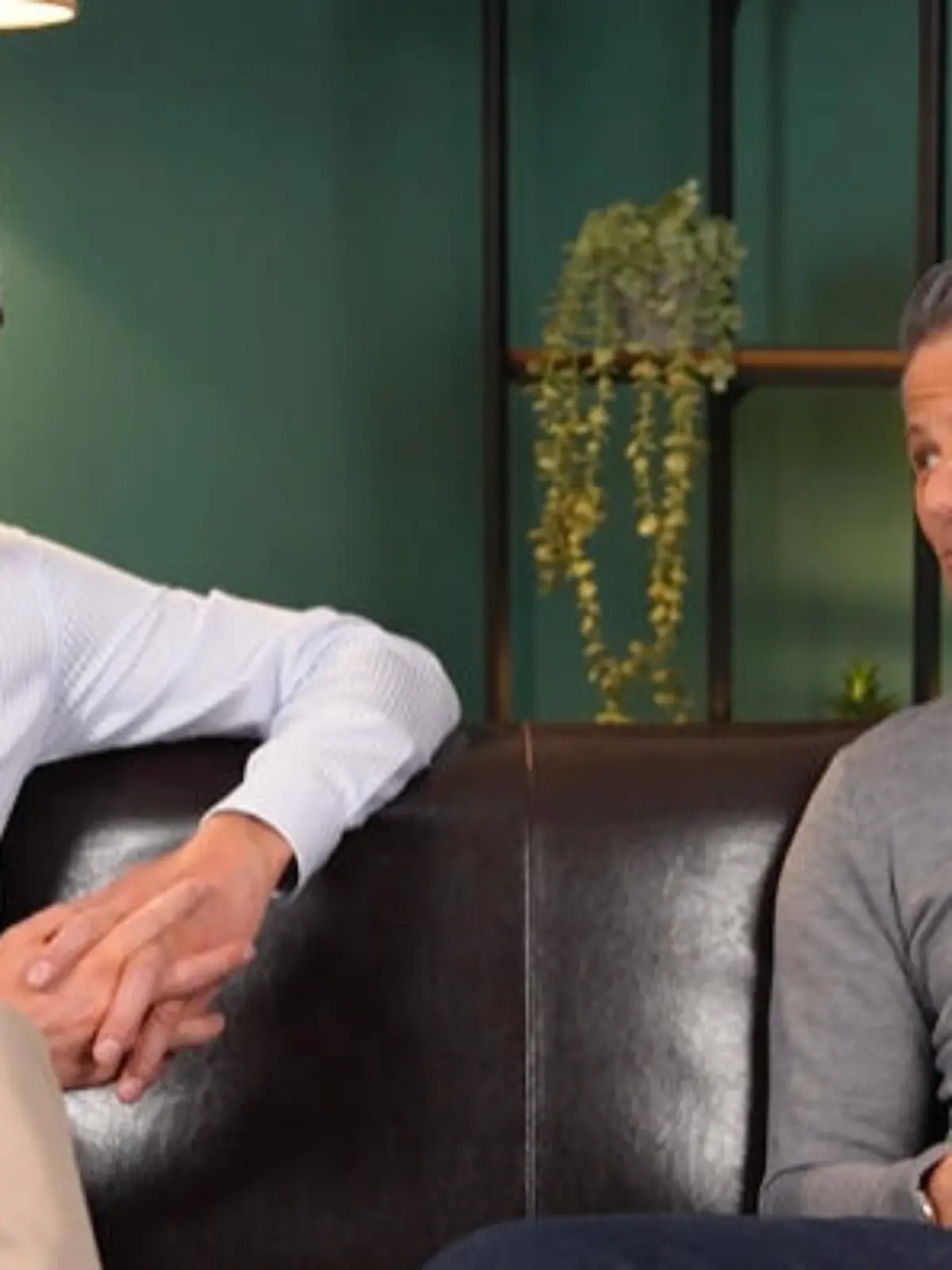 Bild zu: "Neue Chance für Benedikts und Richards Vater-Sohn-Beziehung?"