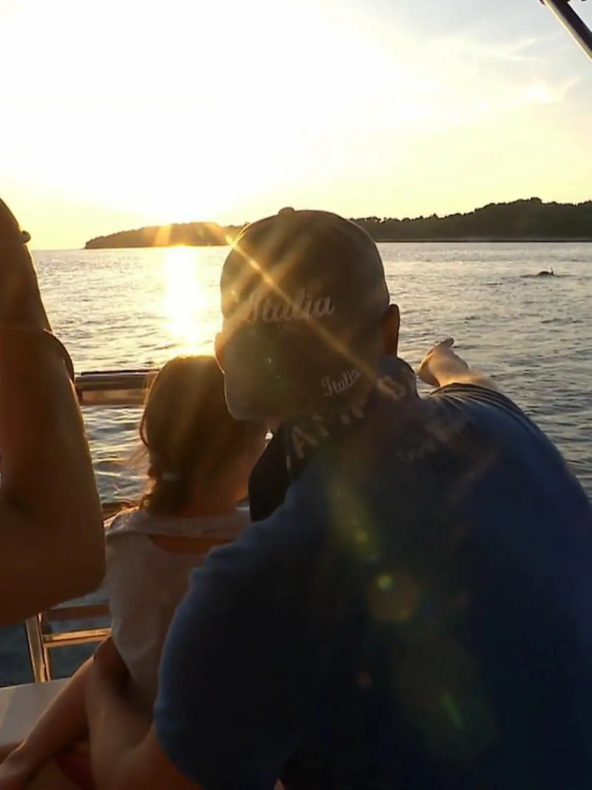 Bild zu: "Bianca, Jan und die Kinder auf der Suche nach Delfinen"