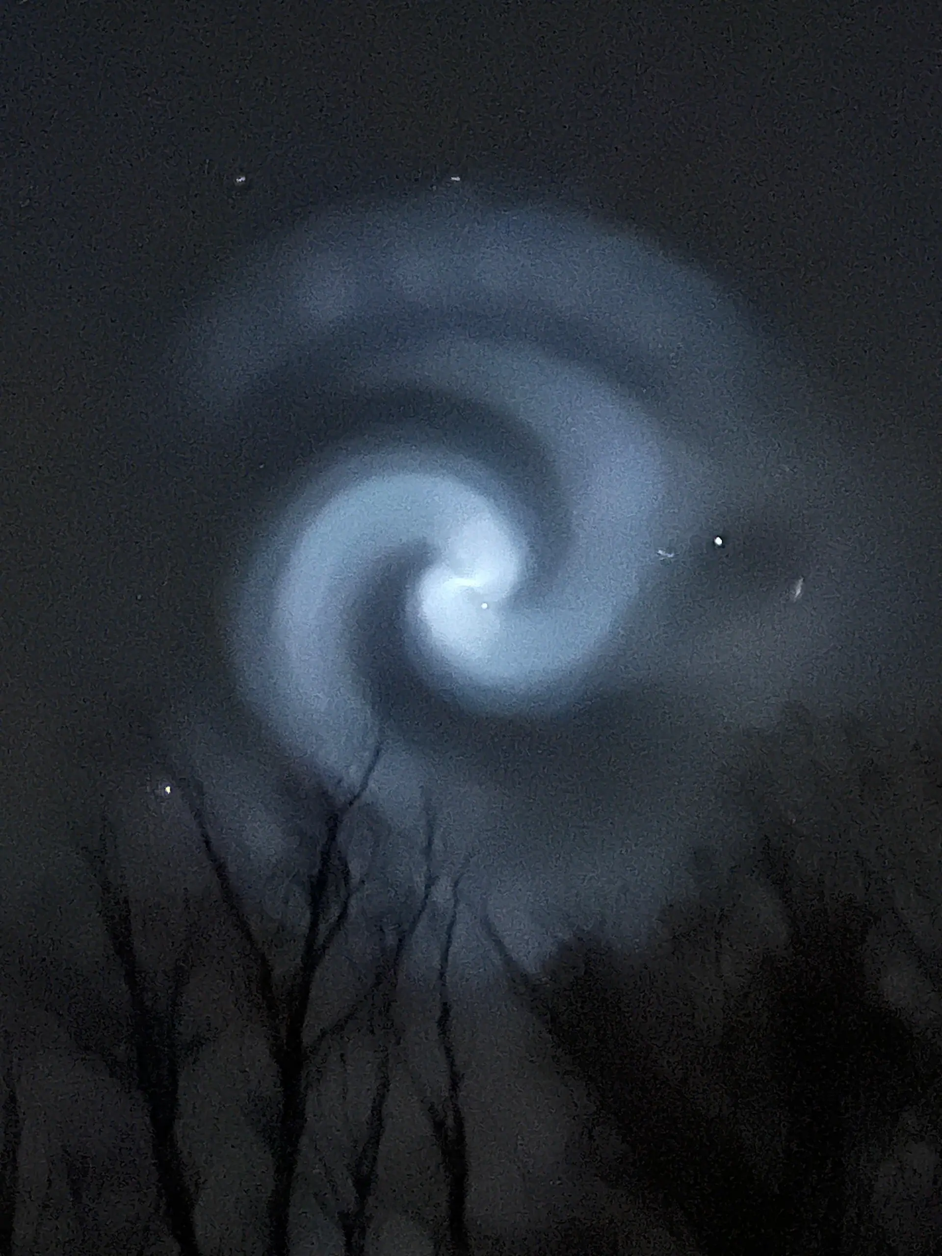 Bild zu: "Mysteriöse Lichter am Nachthimmel - was steckt dahinter?"